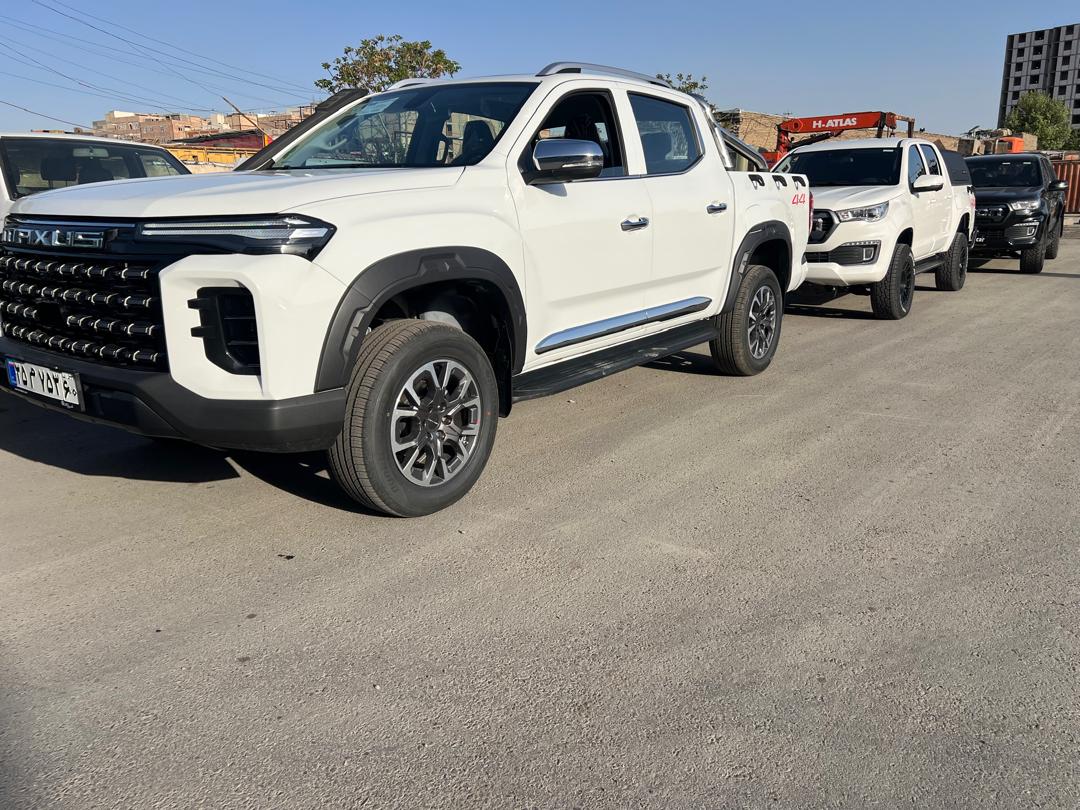 مکسوس و فوتون